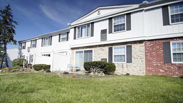 Olmsted Falls Village Apt - SPO Properties property